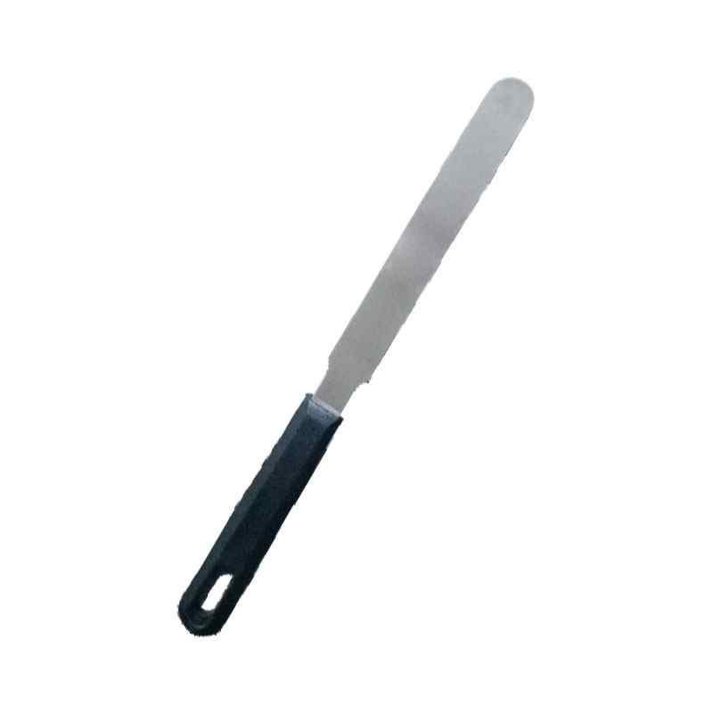 Spatula with Plastic Handle